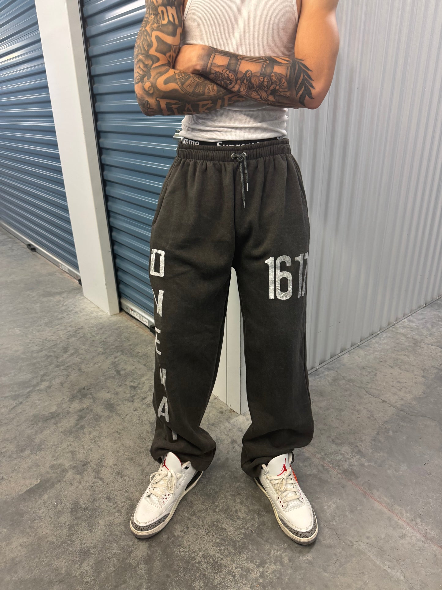 1617 'OG' SWEATPANTS [CHOCOLATE]